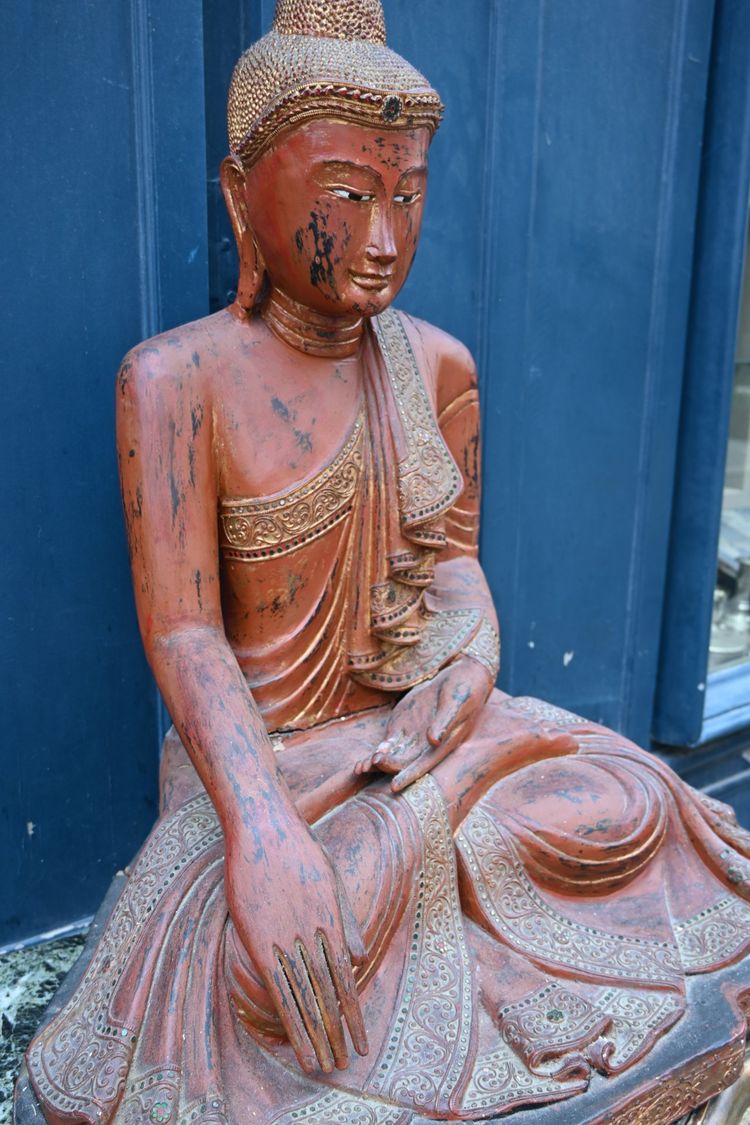 importante statue de Boudha en laque rouge XIX