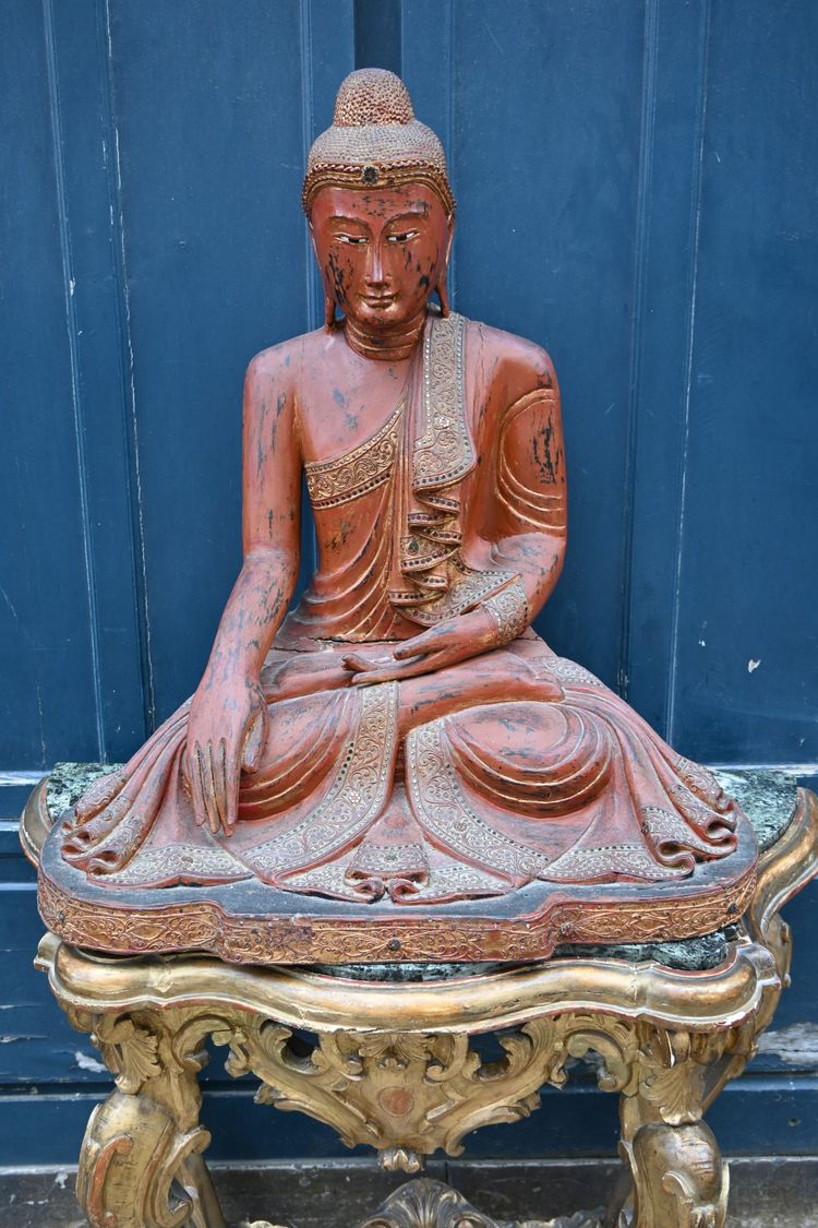 importante statue de Boudha en laque rouge XIX