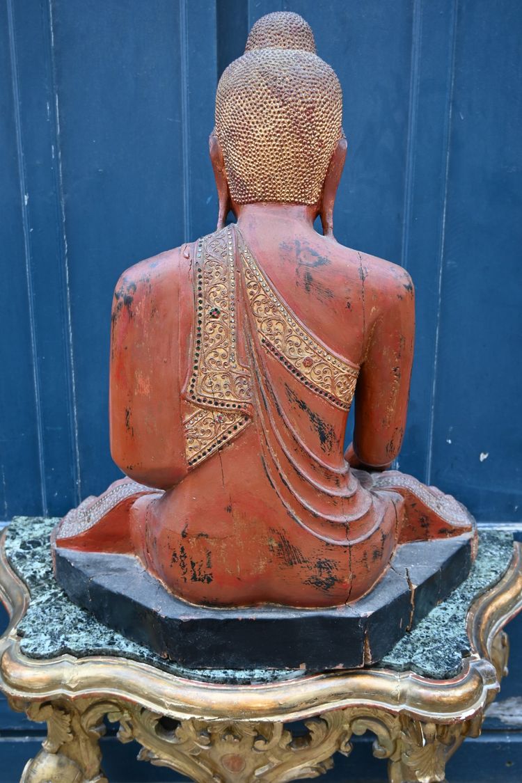 importante statue de Boudha en laque rouge XIX