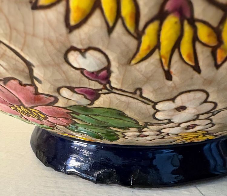 Emaillierte Blumenvase aus Longwy - Einzelstück signiert M. P. Chevallier, Januar 1943