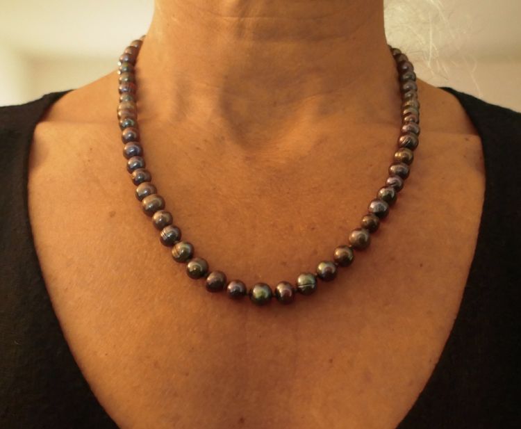 Collana di perle di Tahiti, chiusura in oro bianco 18 carati.
