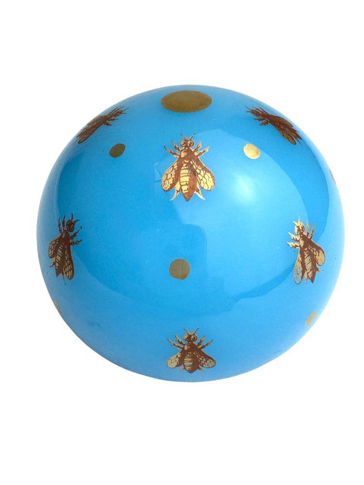 Baccarat Presse-papier en opaline 