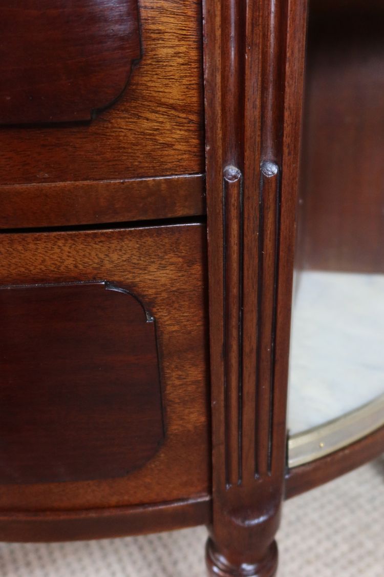 commode Louis XVI demi lune