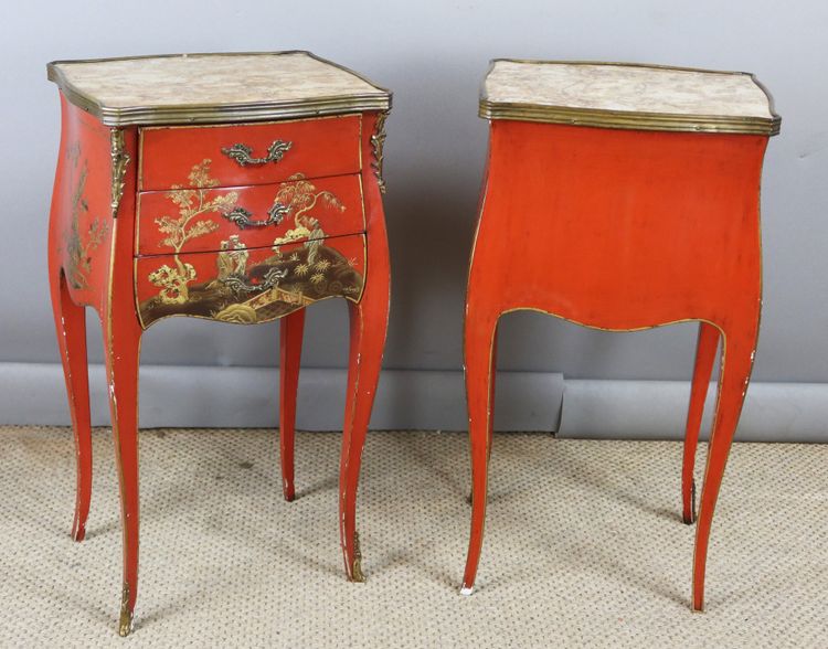 chevets en laque de style louis XV