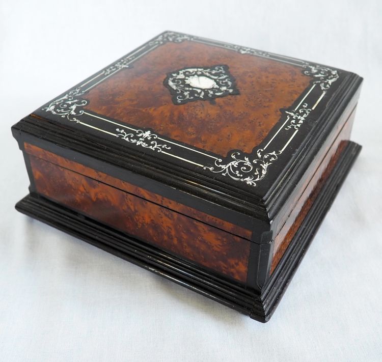 Napoleon III marquetry jewelry box