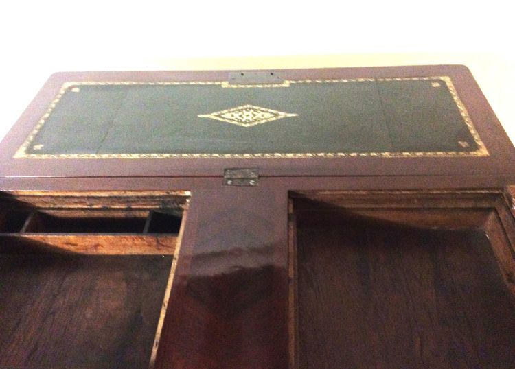 Gestempelt Jean Susse - Beau Bureau De Changeur De Milieu - Epoque Régence