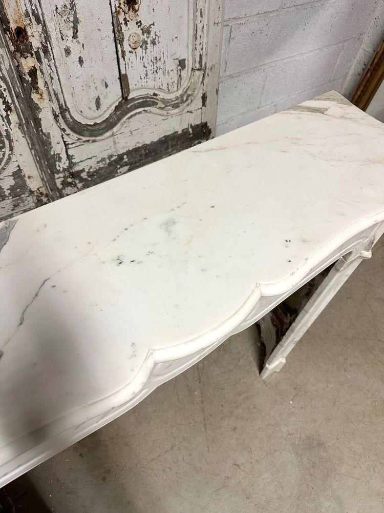 Cheminée pompadour en marbre 19e siècle 