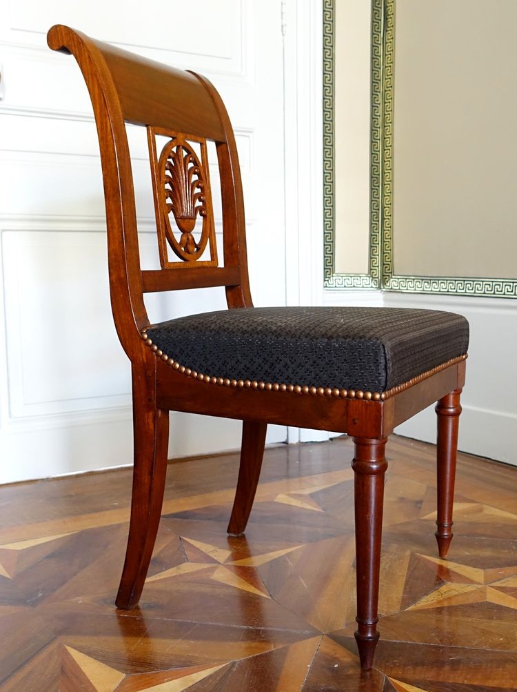 Jacob Desmalter: pair of Empire period mahogany chairs, horsehair - stamped