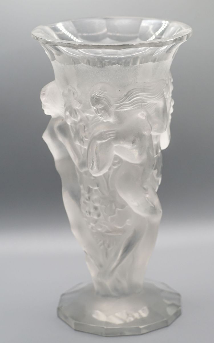 VASO ART DECO, cristallo "Naiadi nude con uva"