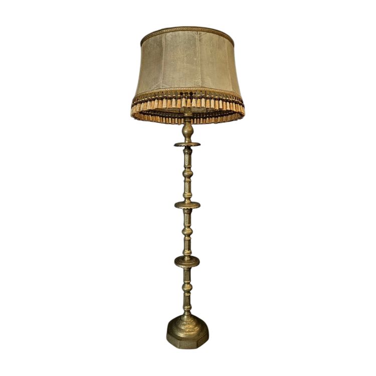Lampada da terra orientale in ottone, inizio XX secolo