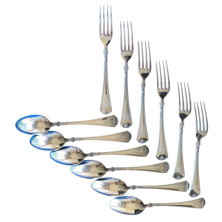 6 place settings.