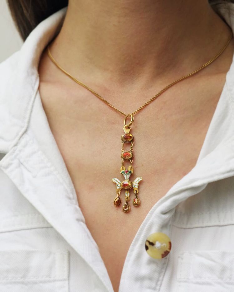 Antique Holy Spirit from Aurillac in 18k gold, Antique regional Saint-Esprit d'Aurillac pendant