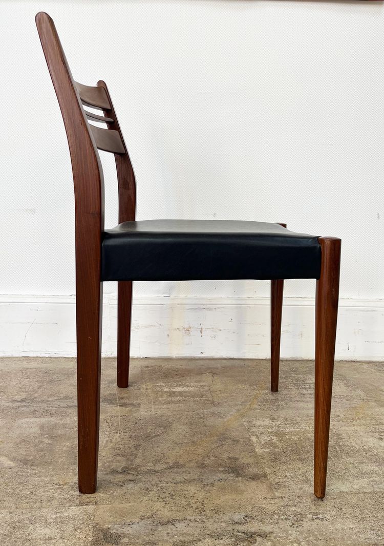 Set of 8 Scandinavian-style chairs in teak and imitation leather from the 50s/60s