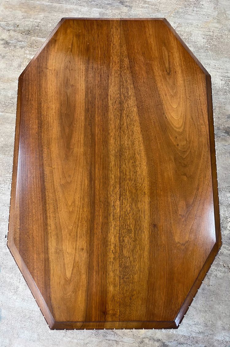 ART DECO writing table / small desk in walnut