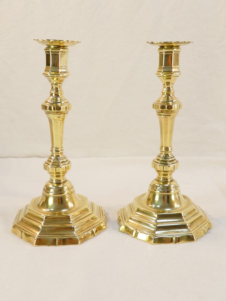 Coppia di candelieri in bronzo LUIGI XIV