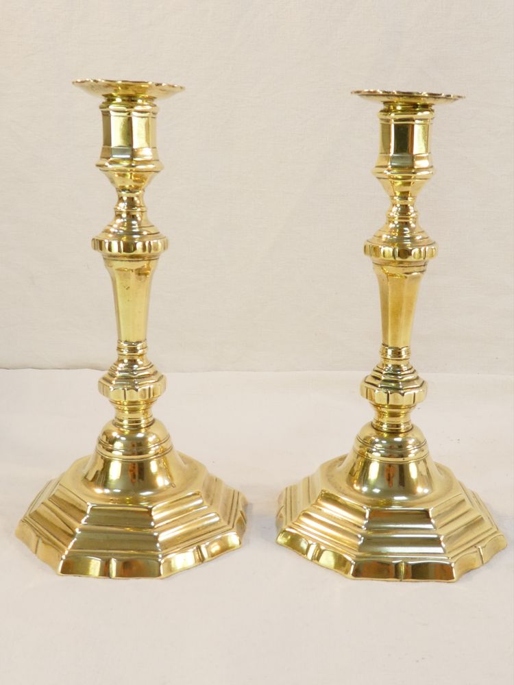 Coppia di candelieri in bronzo LUIGI XIV