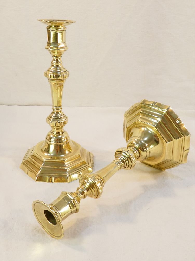Coppia di candelieri in bronzo LUIGI XIV