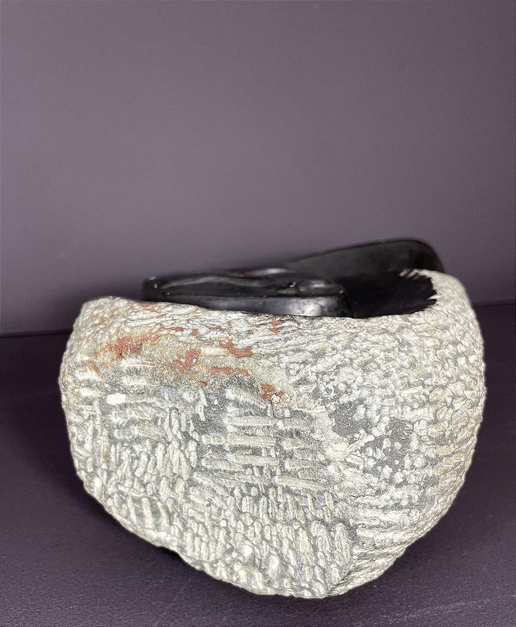 Zimbabwe, Shona Art, Contemporary serpentine sculpture dating from the 1980s.