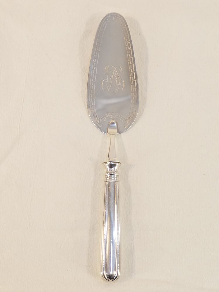 ART DECO PIE SERVER in solid silver