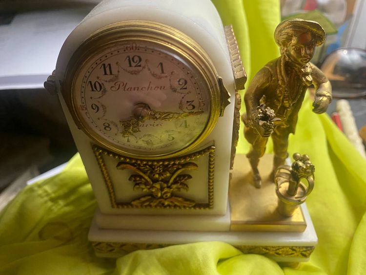Petite Pendulette  Borne au jardinier fleuriste de Planchon , Maître Horloger à Paris XIXème marbre 