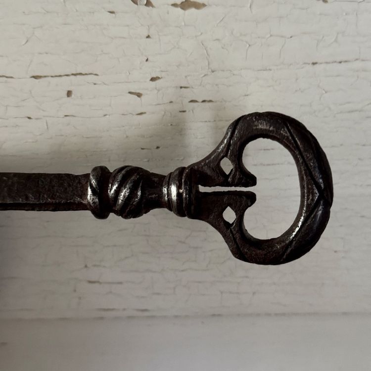 Clé en fer forgé Haute Époque