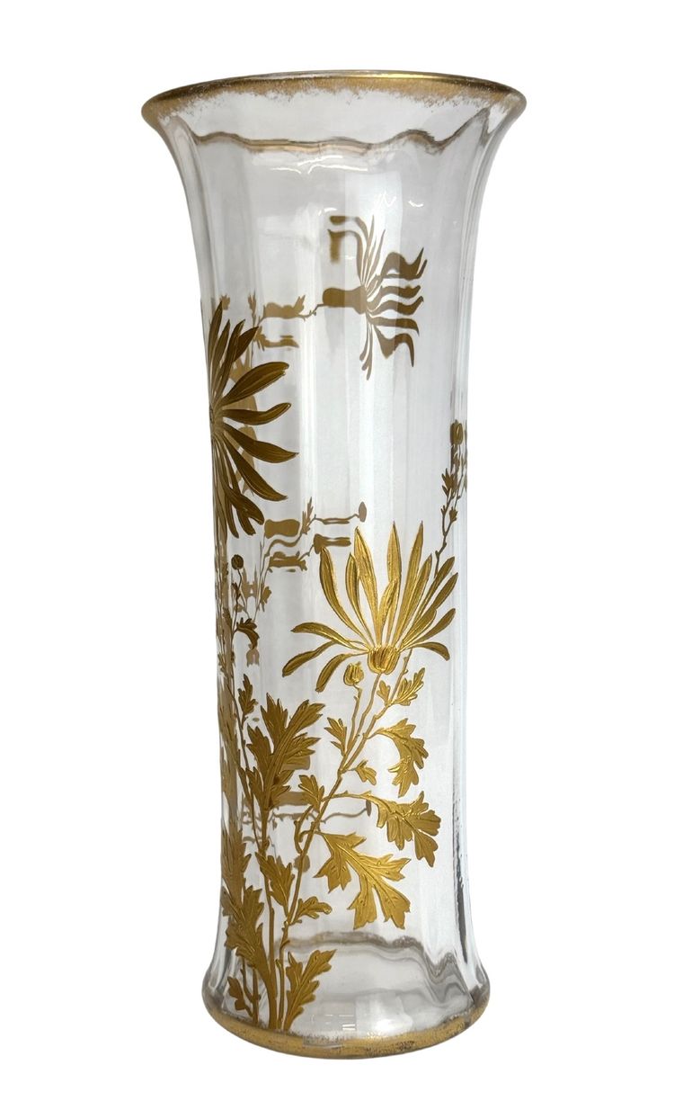 Baccarat, vase à décor des marguerites 