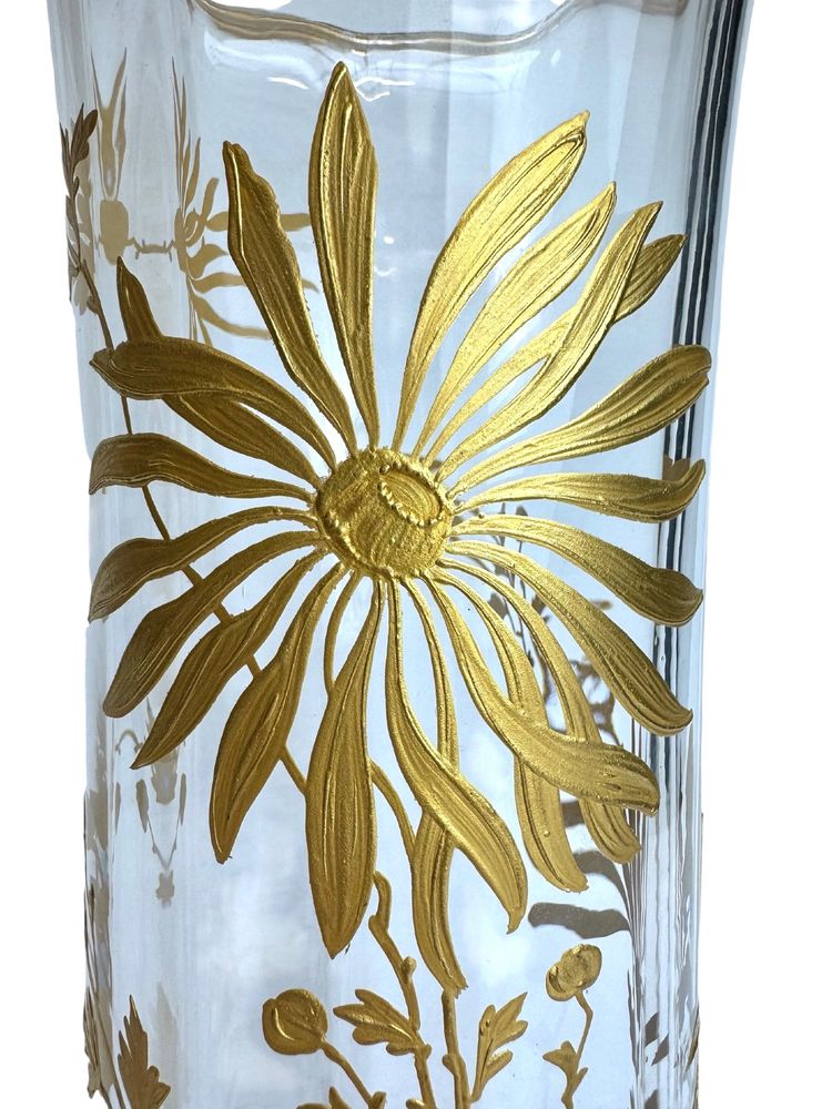 Baccarat, vase à décor des marguerites 