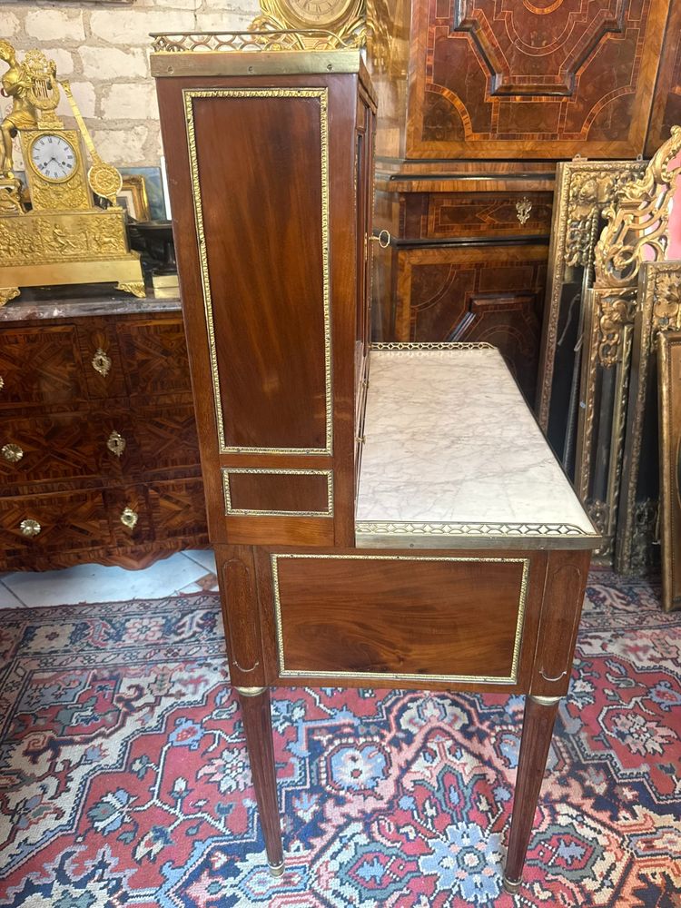 BONHEUR DU JOUR FORMANT ECRITOIRE EPOQUE LOUIS XVI