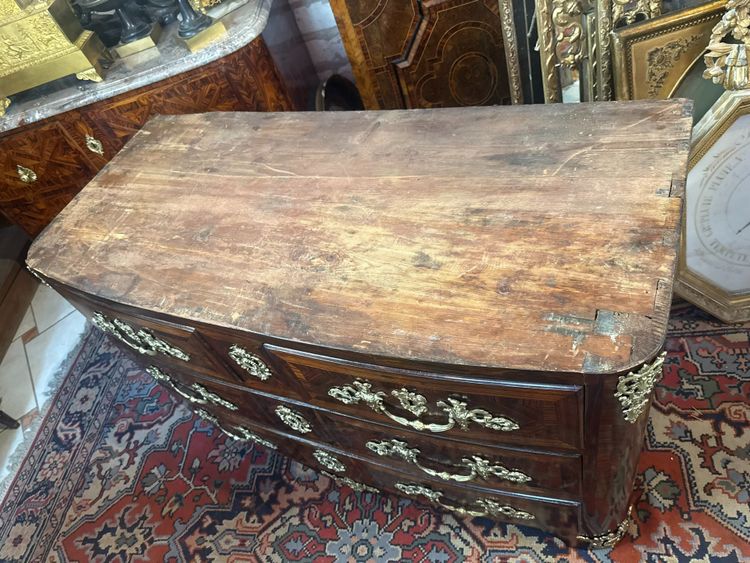 COMMODE XVIIIème d’époque REGENCE