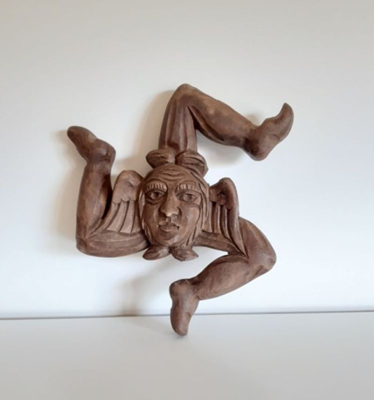 Triskèle, trinacria, tête de méduse