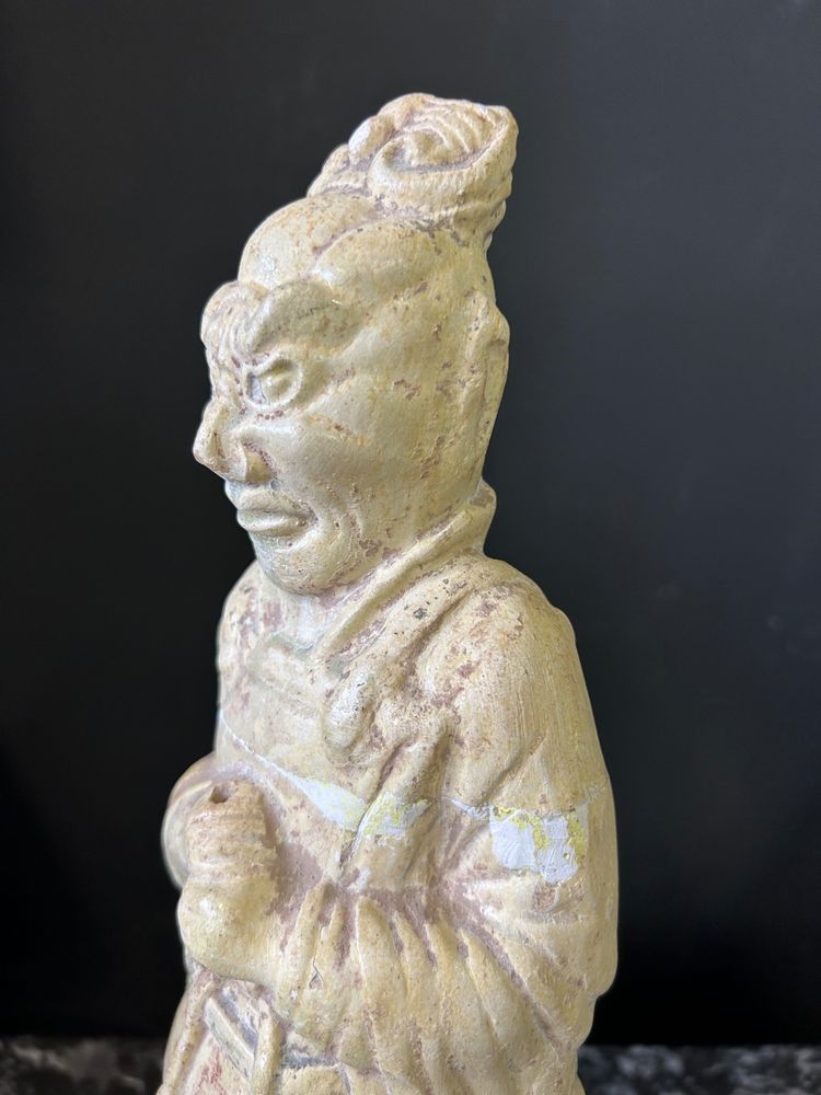 Ceramic funerary statue from China Sui period ( 581-618) - Tang dynasty N°1