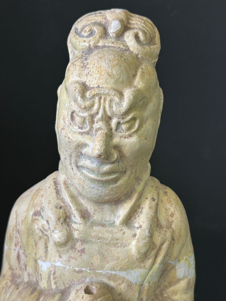 Ceramic funerary statue from China Sui period ( 581-618) - Tang dynasty N°1