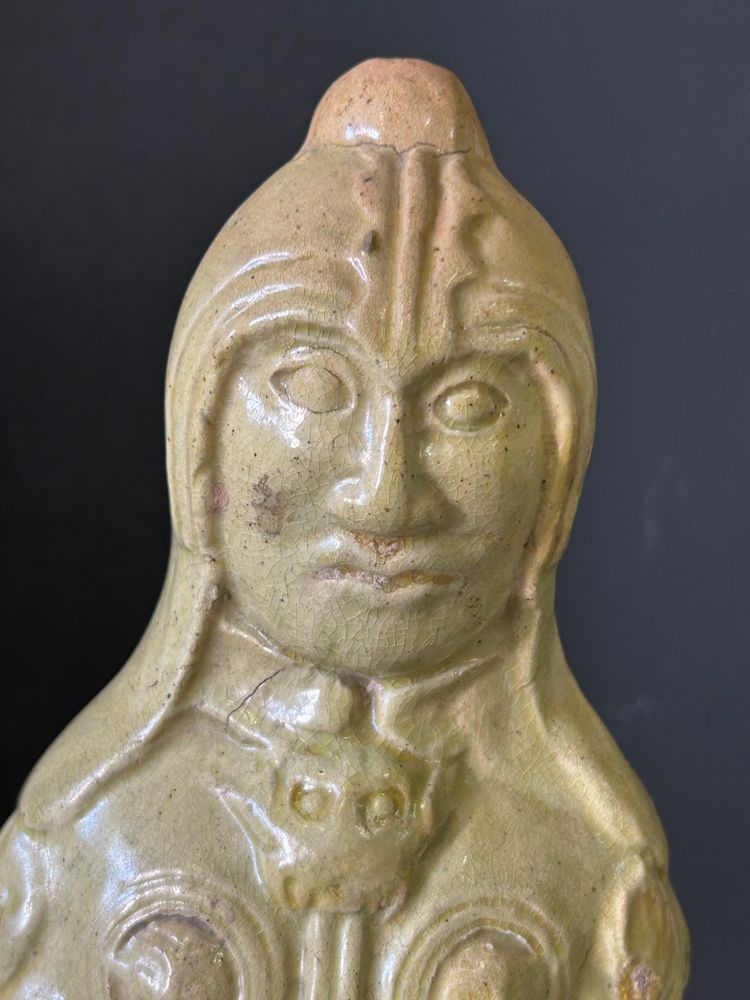 Statua funeraria in ceramica dalla Cina periodo Sui (581-618) - dinastia Tang n. 2