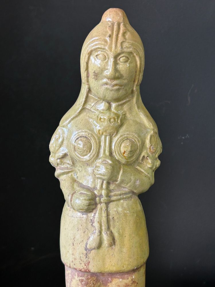 Statua funeraria in ceramica dalla Cina periodo Sui (581-618) - dinastia Tang n. 2