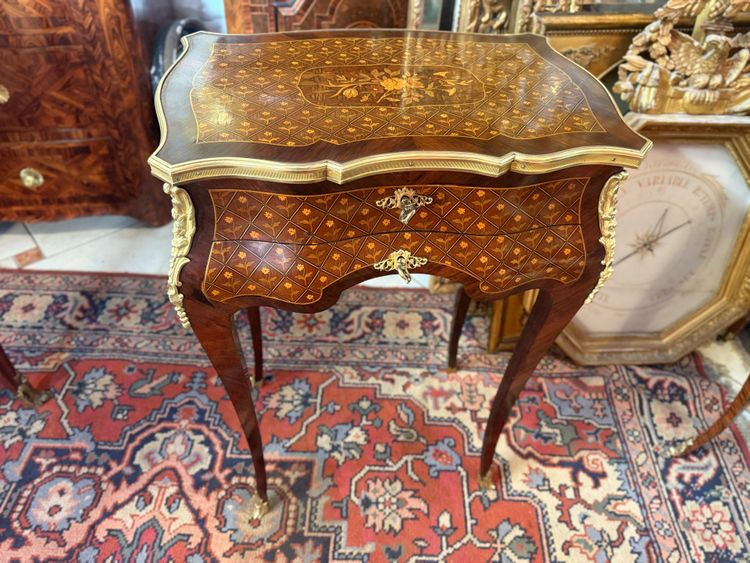 COIFFEUSE EN MARQUETERIE NAPOLEON III