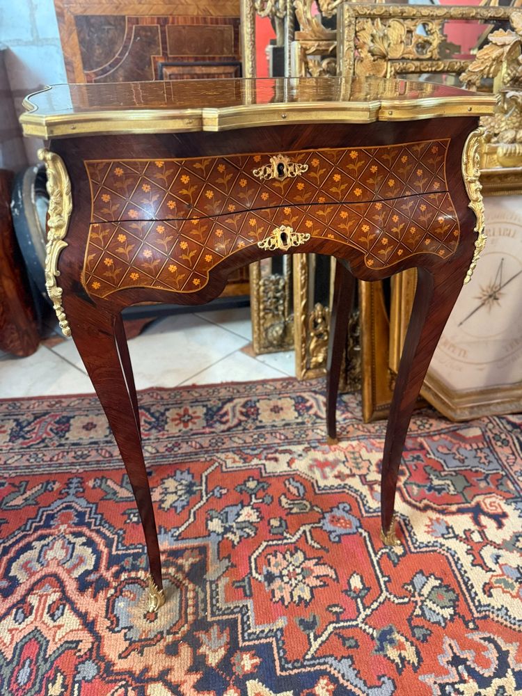 COIFFEUSE EN MARQUETERIE NAPOLEON III