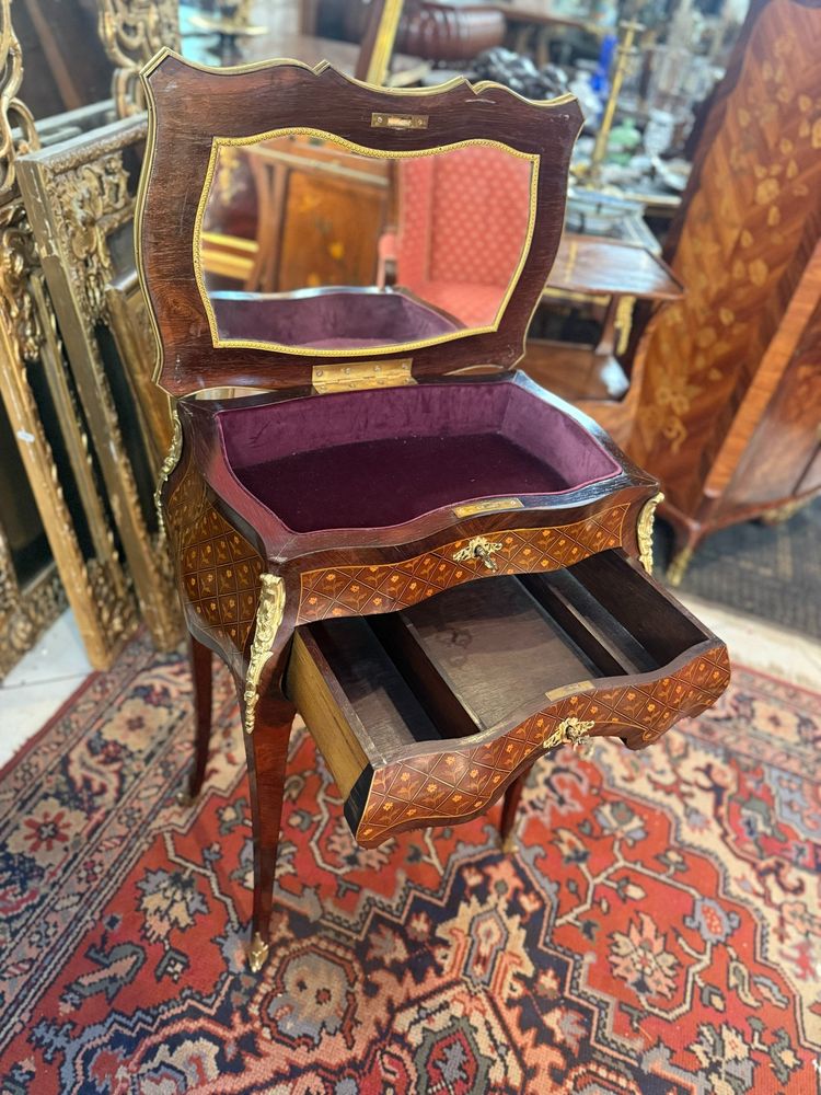 COIFFEUSE EN MARQUETERIE NAPOLEON III