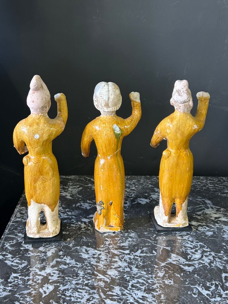 Set di statuette di tre sposi Ceramica cinese Periodo Tang (618-907) dinastia