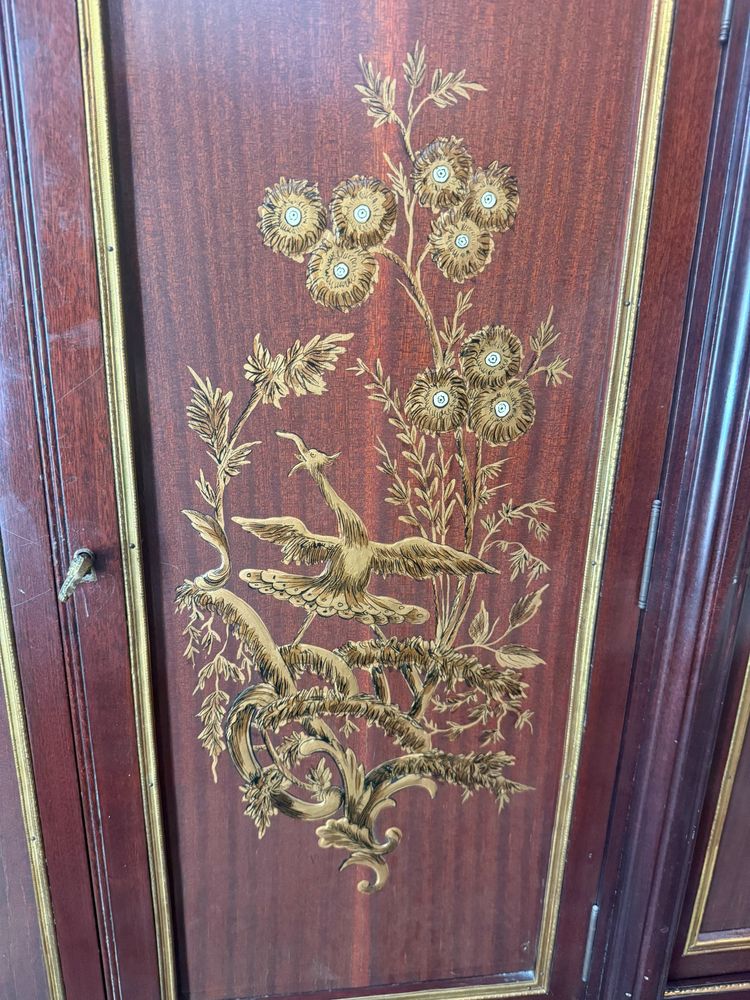 LOUIS XVI-STYLE ENFILADE