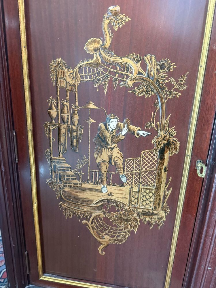 LOUIS XVI-STYLE ENFILADE