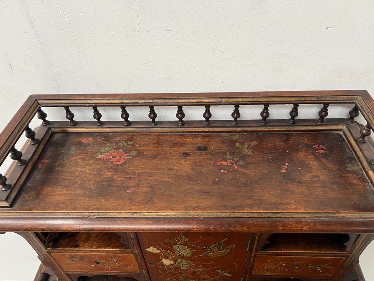 Bureau a gradins en bois décoré de pyrogravures XIX siècle