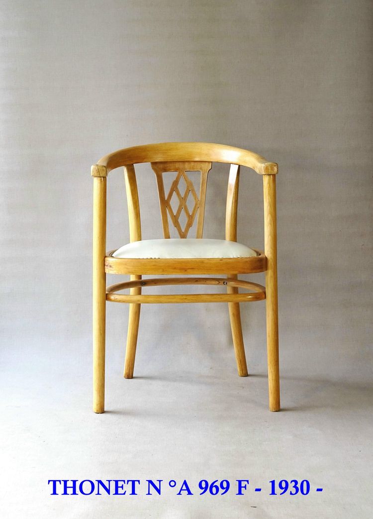 Poltrona Thonet in pelle N° A969 F, 1930 circa, Art déco
