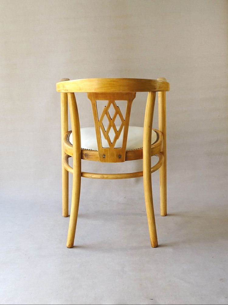 Poltrona Thonet in pelle N° A969 F, 1930 circa, Art déco