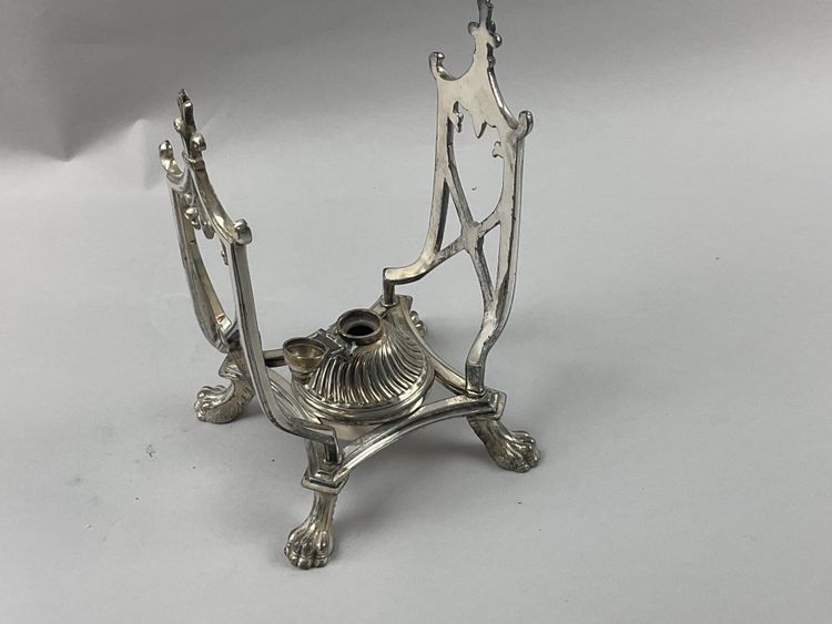 Samowar aus versilbertem Metall englischer Stil