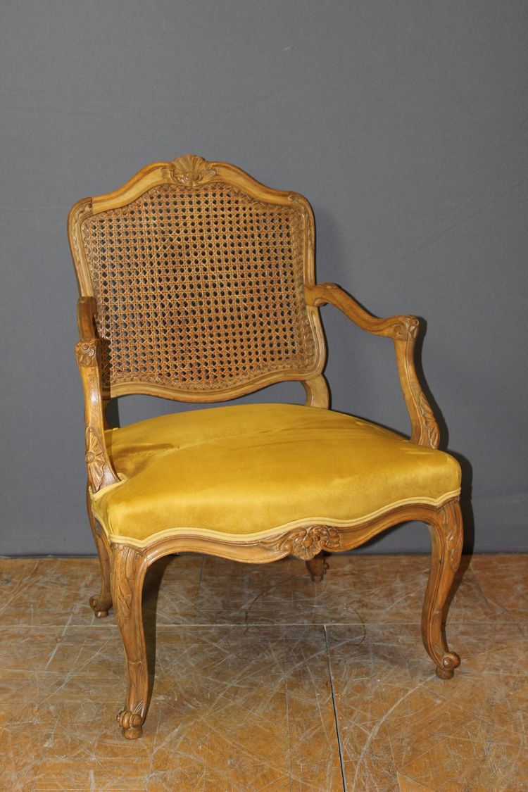 Poltrona Regency con schienale piatto e canne del XIX secolo