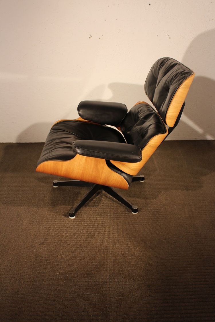 Poltrona Charles Eames