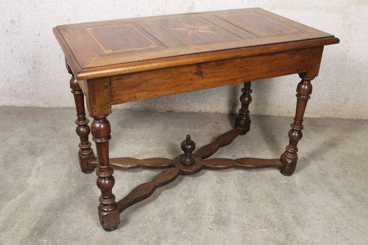 Table à écrire bureau de style Louis XIV époque 18ème en bois fruitier et marqueterie