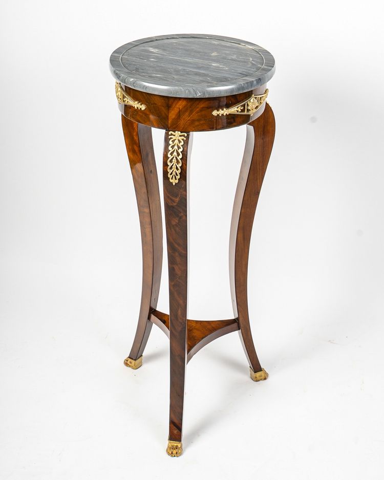 Sellette en acajou et placage d’acajou, dessus de marbre Turquin, époque Empire vers 1810