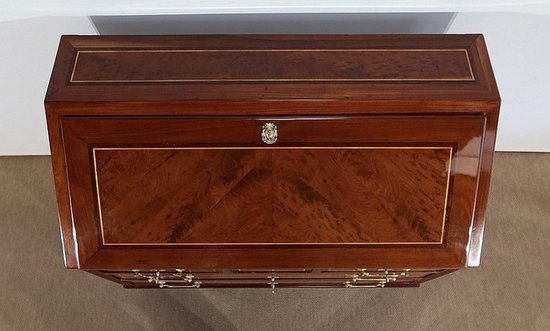  Commode Scriban Louis XVI en Acajou et Bois précieux – XVIIIe 