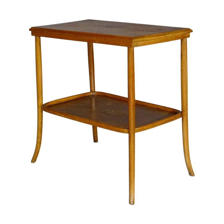 Table d'appoint dites "servante" par Baumann 1926